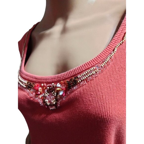 Uniform Woman Coral Short Sleeve Top Size 2X Beaded Embellished Scoop Neckline - Picture 3 of 8